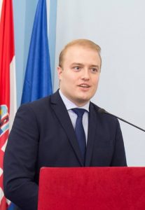 Stefan Haböck ist Referent für europäische und internationale Angelegenheiten im Präsidium der Paneuropa Bewegung Österreich. 